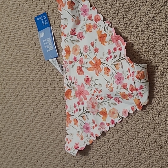 NWT BIKINI BOTTOM - Picture 2 of 3